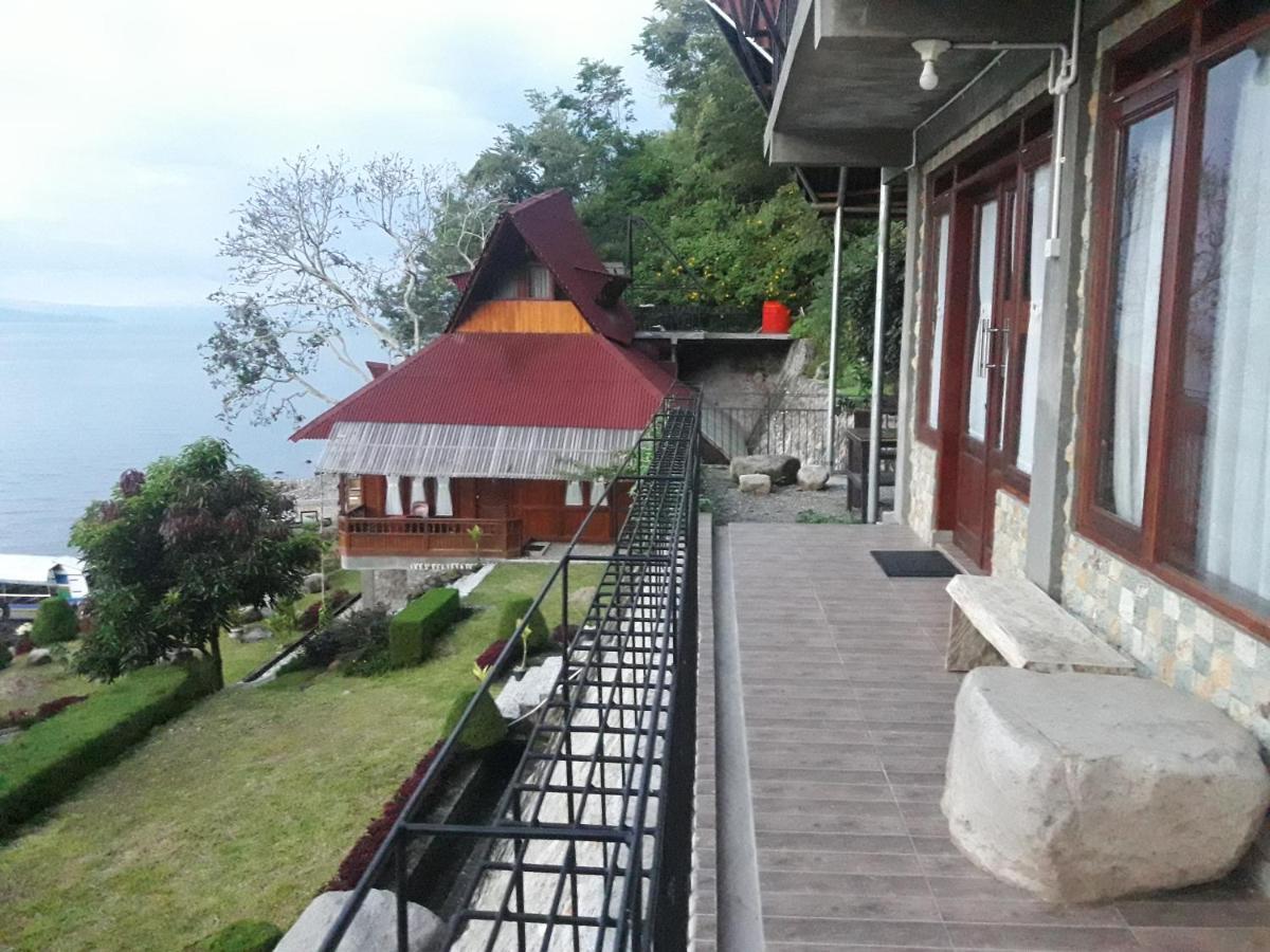Pondok Berata Dapdap Balige Exterior foto
